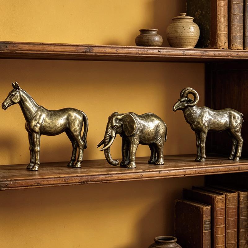Figuras de Animais em Latão Só - Vintage Collectibles Store avaliação e preço